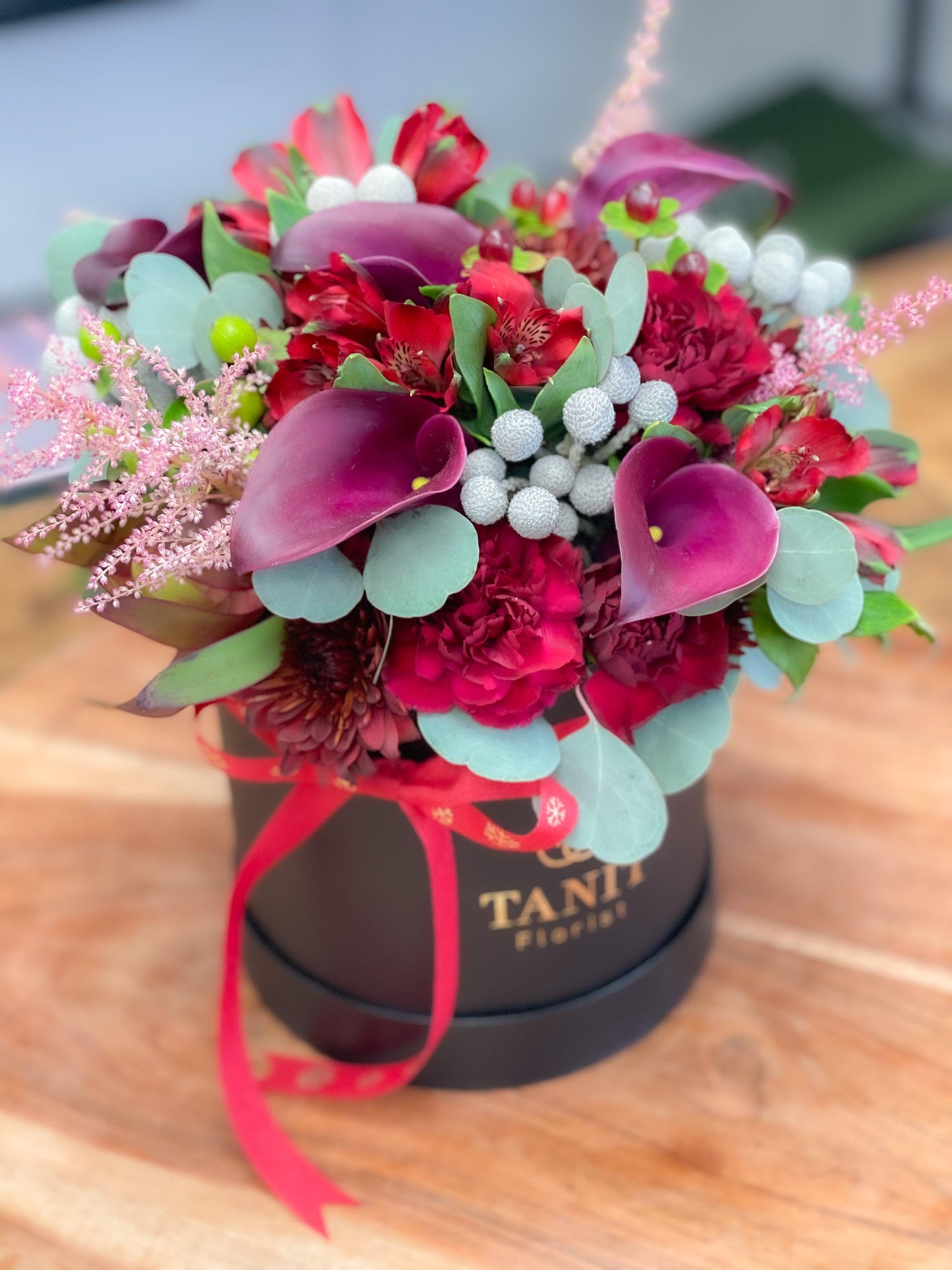 Flower Box - The Majesty Tanit Florist